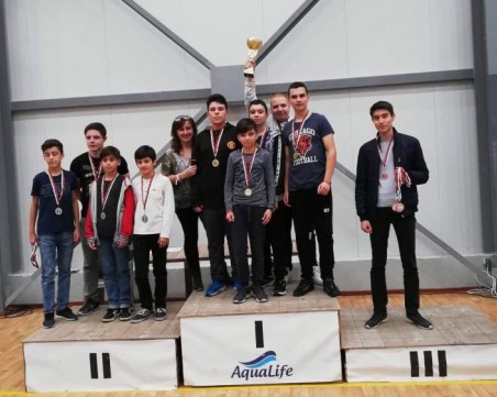 Шахклуб Пловдив с титла и две втори места от държавното СНИМКИ