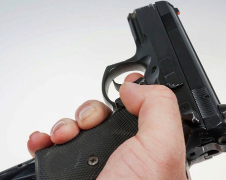 Стрелба в клуб за йога в САЩ! Има убити и ранени