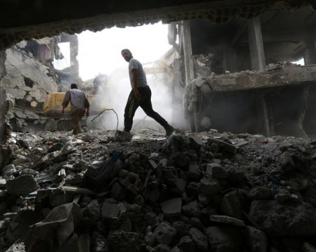 Убиха над 15 души, сред които и деца, при въздушен удар на коалицията начело със САЩ в Сирия