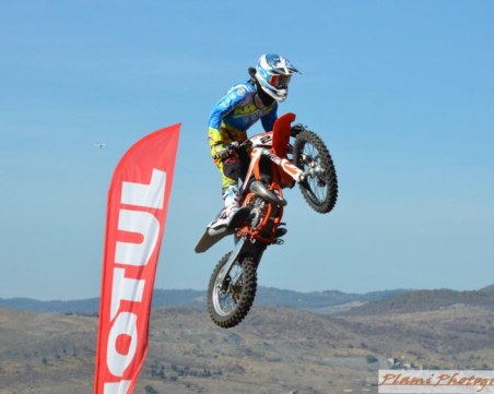 Пловдивски талант стана шампион на България по мотокрос! СНИМКИ