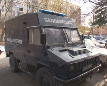 Ромите след екшъна с жандармерията: Един по един ни прибраха в полицията, свалиха ми връзки