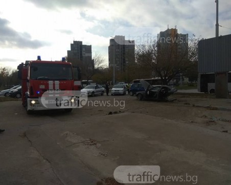 55-годишен мъж остава в болница след бруталната катастрофа край SPS СНИМКИ и ВИДЕО
