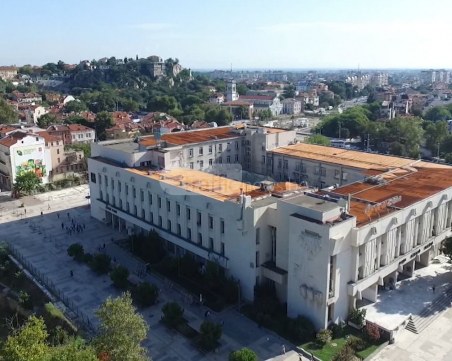 Куриерски фирми предричат истерия за черния петък, пращат предупредителни имейли