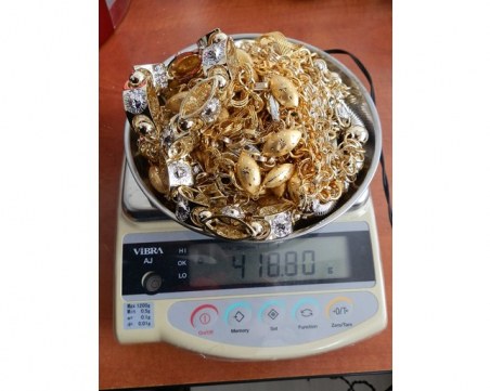 Контрабандни златни накити са задържани на Капитан Андреево