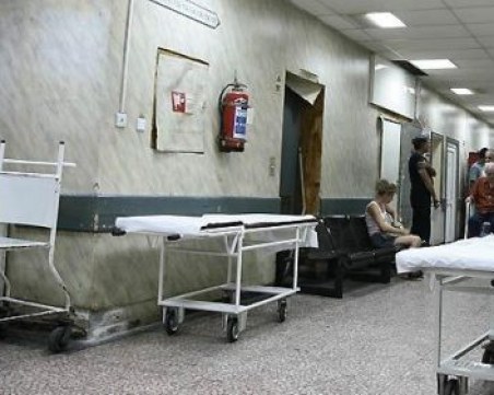 Родители на починало при операция дете: Вместо линейка, викат шефа