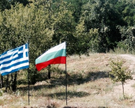 Зaщo гpъцĸитe пeнcиoнepи пpaвят “лoгичния избop“ дa ce пpeмecтят в Бългapия?