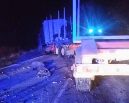 БМВ-то ковчег от зверската катастрофа край Пловдив било в насрещното преди сблъсъка