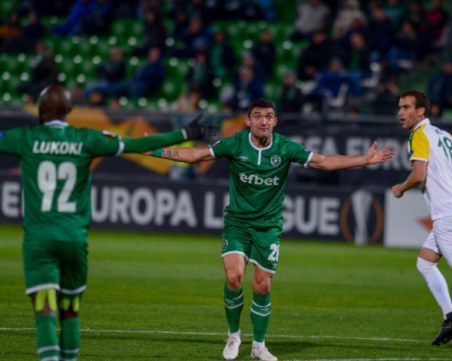 Лудогорец аут от Лига Европа след самоубийствено реми с АЕК