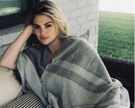 Топмоделът Кейт Ъптън роди момиченце СНИМКА