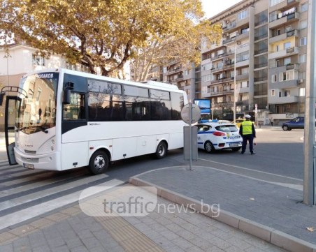 Блъснатата пловдивчанка е откарана в болница, Пловдив е затапен! СНИМКИ+ВИДЕО