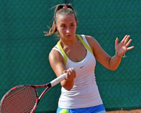 Пловдивска тенисистка даде само гейм в квалификациите в Анталия