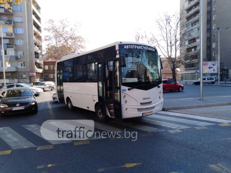 Блъснатата пешеходка в Пловдив е с гръдно-коремна травма, няма опасност за живота й ВИДЕО