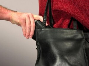 Три кражби в Пловдив само за един ден! Апашите се издирват