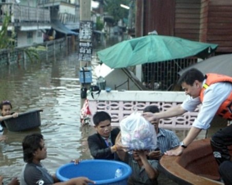 32 545 семейства са засегнати от наводненията в Тайланд