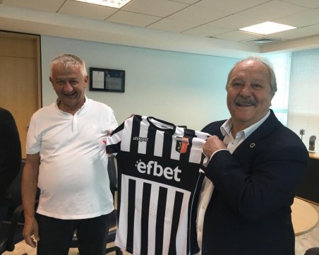 Локо ще си съструдничи с бразилския Крузейро