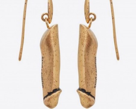 Ив Сен Лоран създаде бижута с формата на пенис