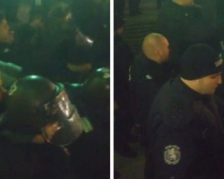 Жандармерията свали каските в знак на солидарност с протеста ВИДЕО