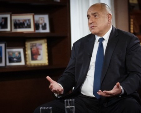 Борисов към президента: Бедността не е грях, когато взимаш 11 хиляди лева, нали?