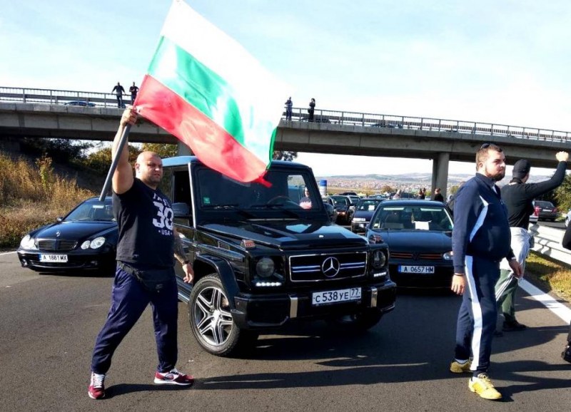 Протестърът с руския джип ще води шествието срещу горивата с.... жигула или колело