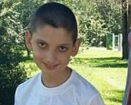 12-годишно момче изчезна, полицията го издирва СНИМКА