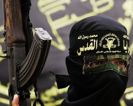 Избръснат и потен в общината?! Има опасност да ви помислят за камикадзе