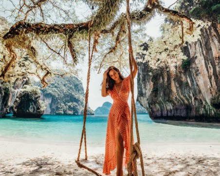 Да обикаляш света и да ти плащат! Пловдивчанка е сред най-влиятелните инфлуенсъри в Инстаграм СНИМКИ