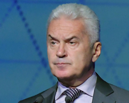 Започна се! Сидеров поиска оставката на Каракачанов