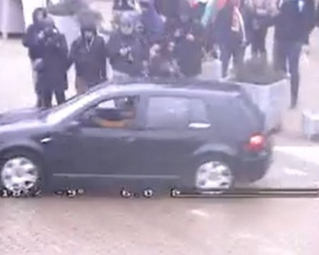 Криминално проявен младеж е дрифтърът пред парламента, не знаел, че има протест ВИДЕО