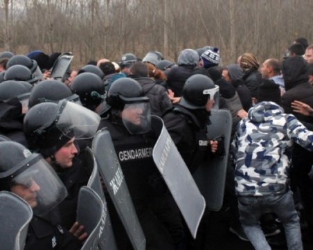 Организатор на протестите в Благоевград: Жандармерията ни прегази!
