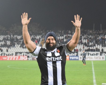 Пловдивската кеч звезда: Изритаха ме от работа, бях на улицата и с $200 в джоба