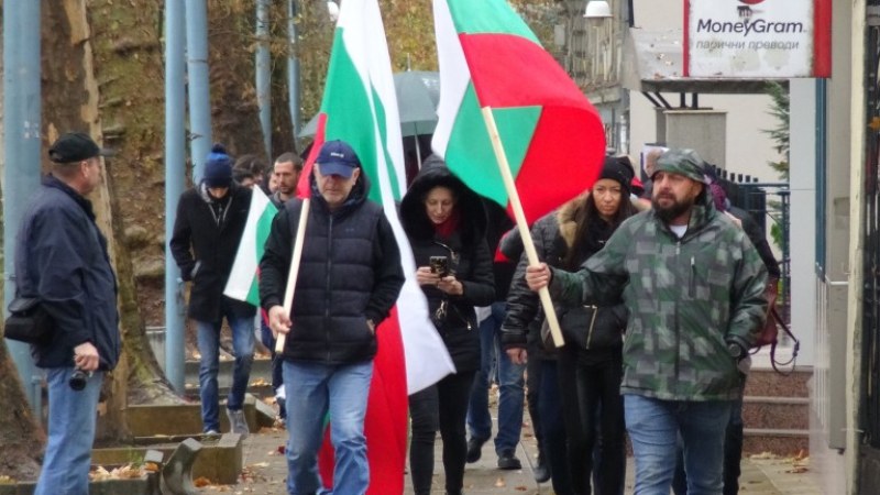 Протестиращи блокираха пътя за Гърция и АМ “Тракия“ СНИМКИ