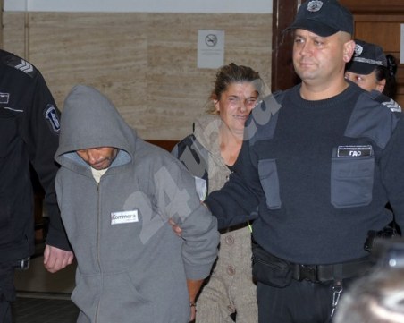 Братът и сестрата, убили мъж във влака: Ако знаехме какво ще стане, нямаше да се качваме