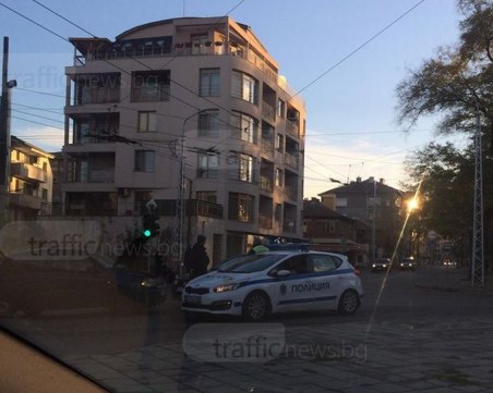 Челен сблъсък между две коли затапи кръстовище в Кючука СНИМКИ