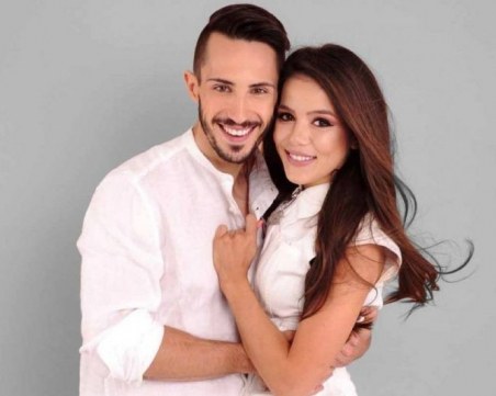 Ето го пръстена, с който Наум Шопов предложи на Теа СНИМКИ