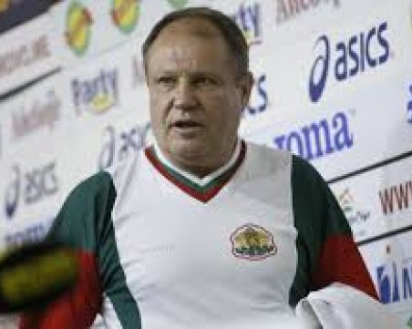 Изгониха скандално наша боксова легенда на световното за жени