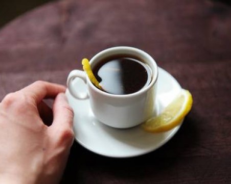 Кафе с лимон – за какво е полезно?
