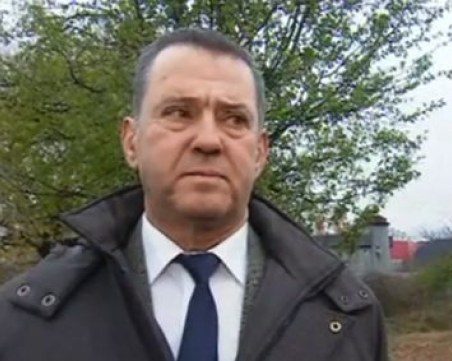 Нахапаният от питбул професор ще търси правда в съда