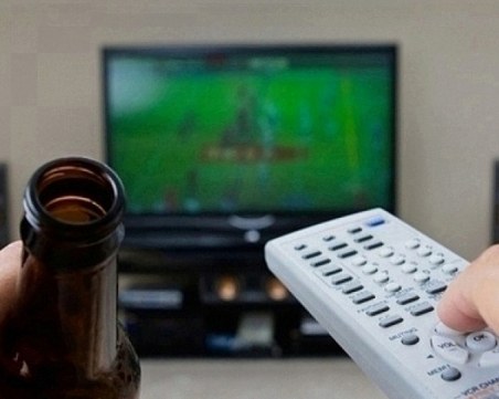 Ново 20! Депутати предлагат данък за мачовете в кръчмите