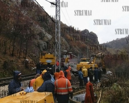 Разбиват скалата, станала причина за тежката катастрофа в Кресненското дефиле