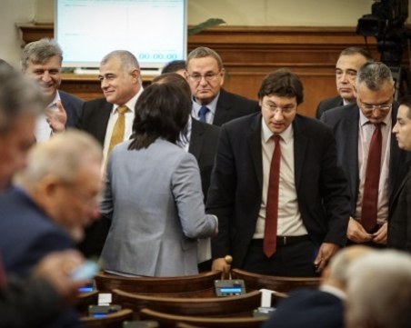 Волен Сидеров и депутатите му бойкотират избора на вицепремиер