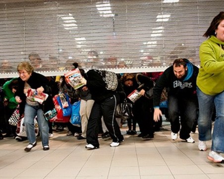 Истерията Черен петък започна! Онлайн търговията ври и кипи!