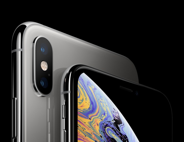 Apple рестартира производството на iPhone X поради слабите продажби на iPhone XS