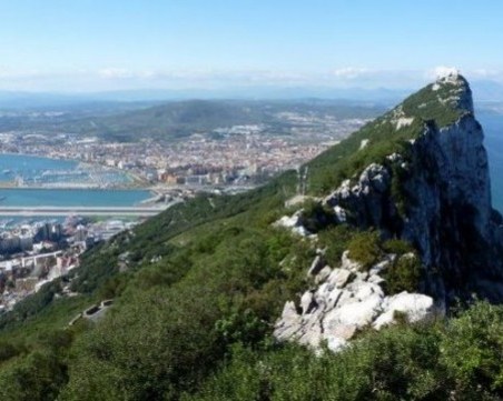 Испанският премиер може да наложи вето върху споразумението за Брекзит