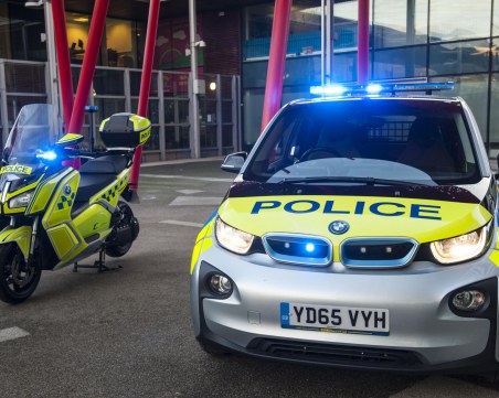 Лондон “настръхна“! Откриха две бомби в апартамент