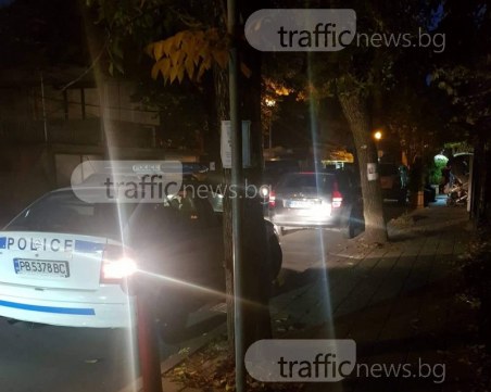 Пиян вилня пред гръцки ресторант в Пловдив! Преби двама служители и им потроши колата