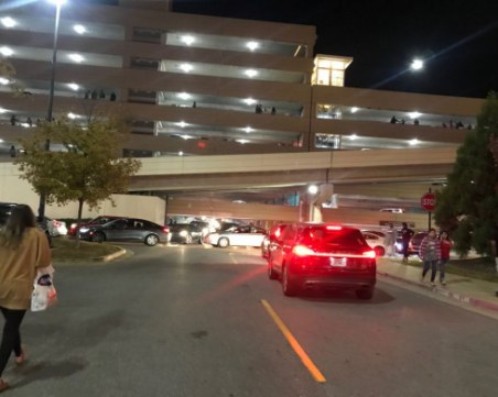 Стрелба по време на Черния петък в мол в САЩ, има убит ВИДЕО