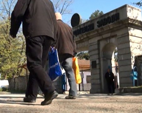 Всички работници на ВМЗ-Сопот ще получат 14-та заплата