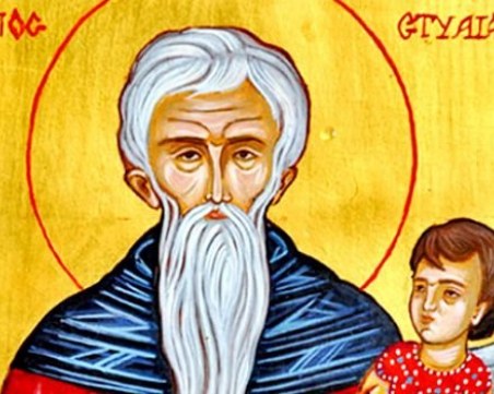 И днес има именици! Почитаме закрилника на бебетата и децата