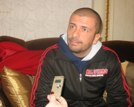 Полицията в Бургас арестува и синовете на Томито Черния