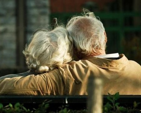 Шест двойки от Брацигово си казаха отново “Да“ след 50 години брак